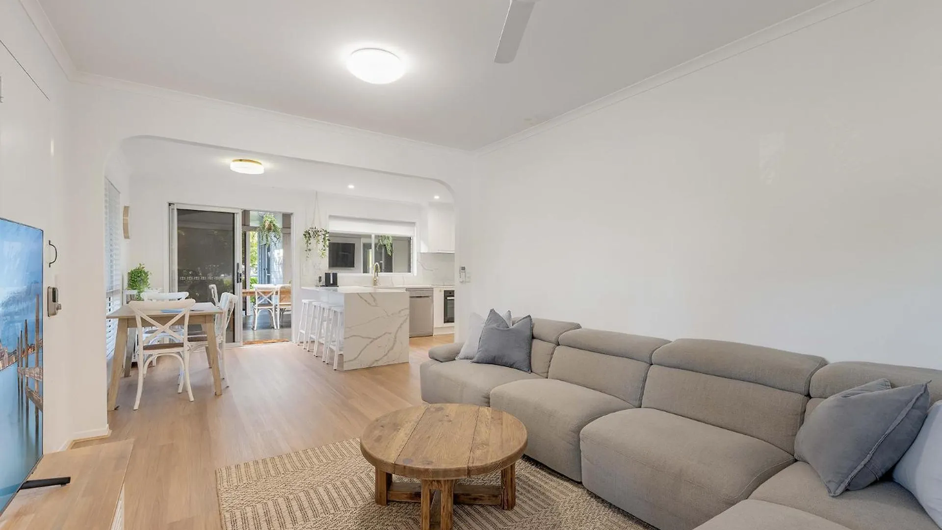 Maroochy 4 Bedroom Family Beachhouse Maroochydore 0*,