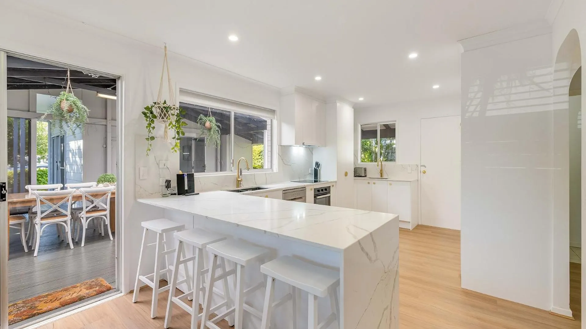 Maroochy 4 Bedroom Family Beachhouse Maroochydore Semesterbostad