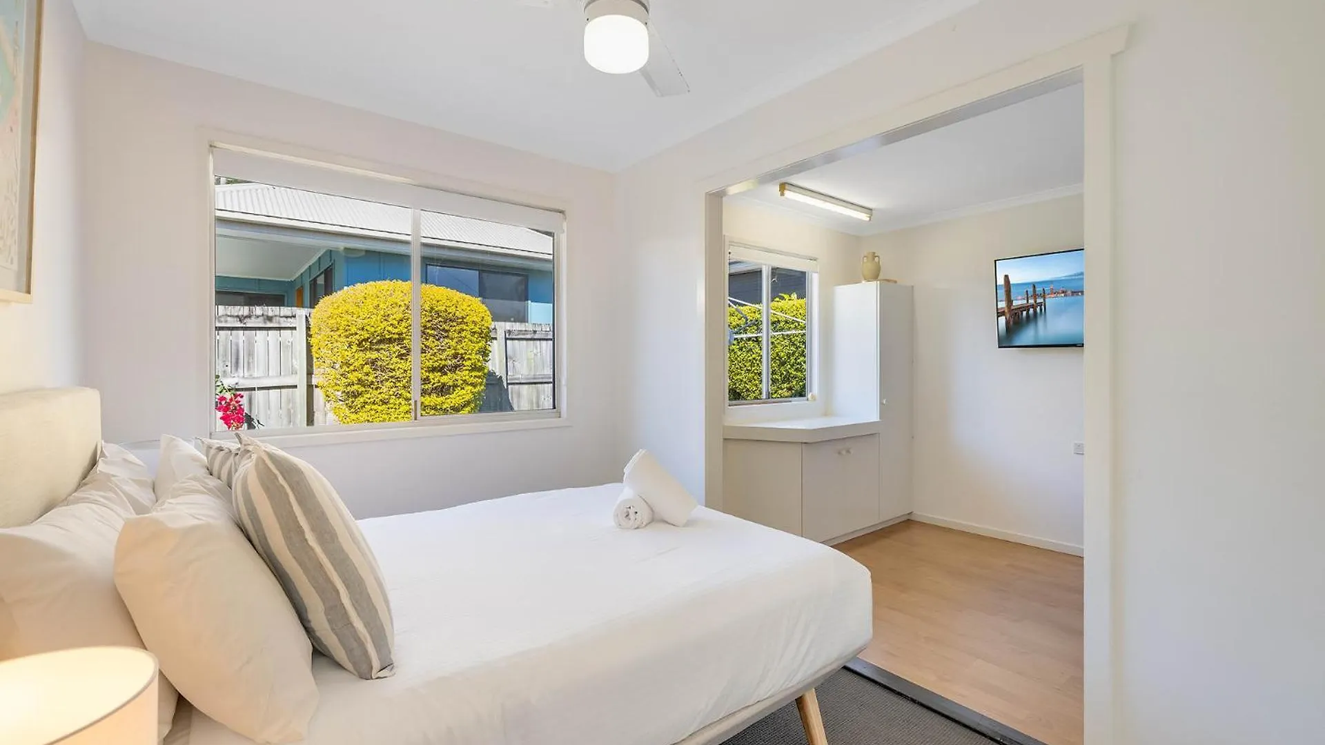 Дом отдыха Maroochy 4 Bedroom Family Beachhouse Маручидор Австралия
